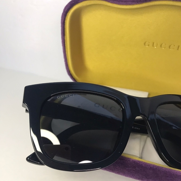 💯 Original Gucci GG0326S 001 Sunglasses with Case and Bag - Picture 6 of 12